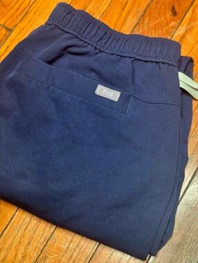 FIGS Jogger Scrub Pants Mens Large Navy Blue Technical Collection Medical B2